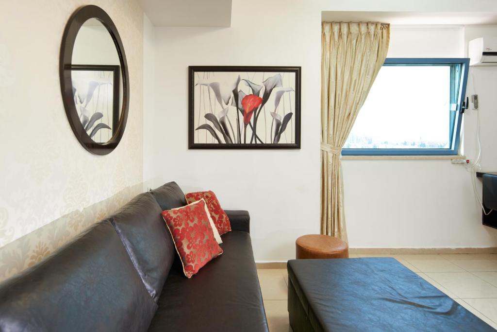 Luxury quiet apartment in central Jerusalem - image 2
