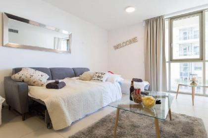 Luxury One-Bedroom Apartment/parking in center Jerusalem 
