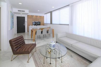 Beautiful 2bdm apt with gorgeous view - image 25