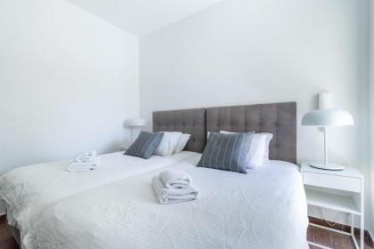 JAFFA- Beautiful 3 bedroom apartment best location - image 27