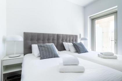 JAFFA- Beautiful 3 bedroom apartment best location - image 28