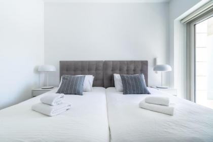 JAFFA- Beautiful 3 bedroom apartment best location - image 30