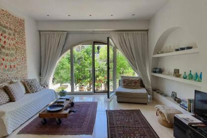 Cosy Studio in Mamilla free parking up to 5 ppl - image 28