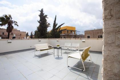 Shlomo Molkho Luxury Apartment By Nimizz - image 22