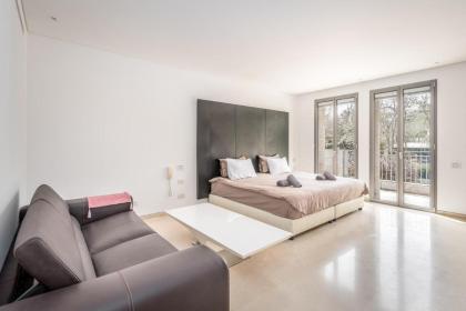 Spectacular 375 SQM at Mamilla Mall - 4 bedroom - image 25