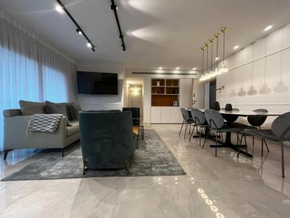 David Residence New Private apartment - image 25