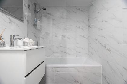 Designed 2BR with 2 bathroom Terrace and Parking - image 25