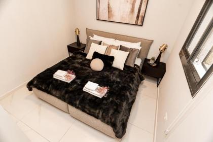 Designed 2BR with 2 bathroom Terrace and Parking - image 27