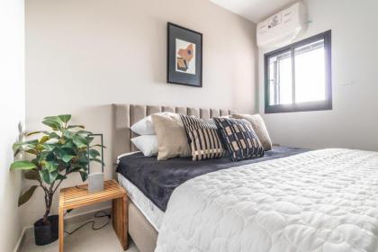 Magical 2BR Parking with amazing view in city gate - image 28
