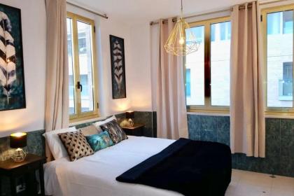 Luxury 2BDR - 2BR Mamilla - image 27