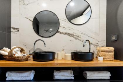 Luxury 3 Bedrooms apartment in Baka - image 22