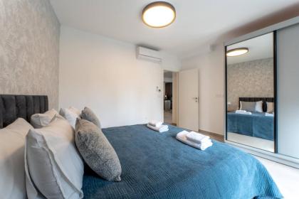 Holysuite Agripas - image 26