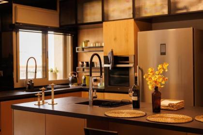 Grand Jerusalem Luxury Apartment By Nimizz - image 27