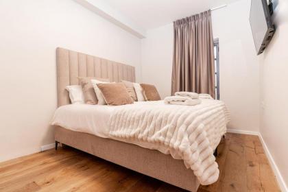 Breathtaking 3BR Villa With Garden Pool Parking - image 25