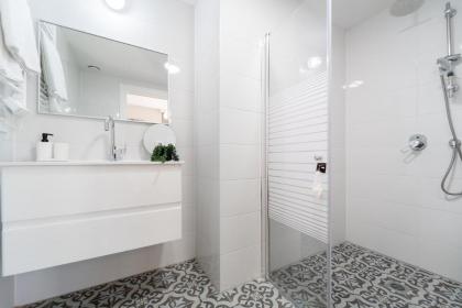 Dreamy 2 Bedroom In Best Location Parking - image 12