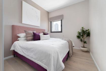 Luxury 2BDR In The Heart Of Jerusalem - image 28