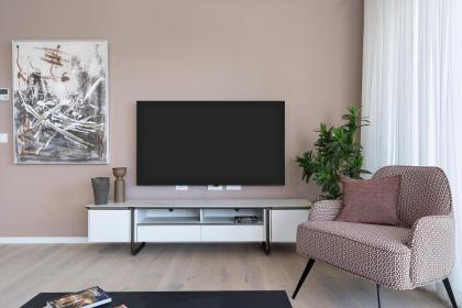 Luxury 2BDR In The Heart Of Jerusalem - image 7