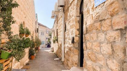 Jerusalem Central: Your Stylish Stay - image 22