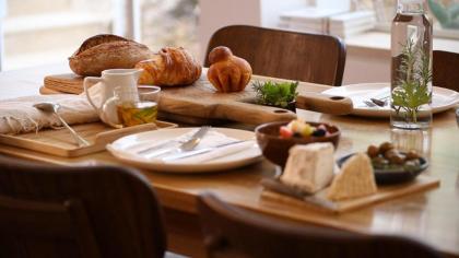 Khan Ein Karem Boutique Hotel - image 23