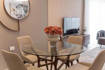 Luxurious 1 Bdr Apartment with Stunning Views in Central Jerusalem - image 24