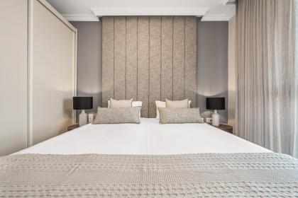 Luxurious 1 Bdr Apartment with Stunning Views in Central Jerusalem - image 4